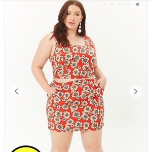 NWT Floral 2 piece skirt and top set